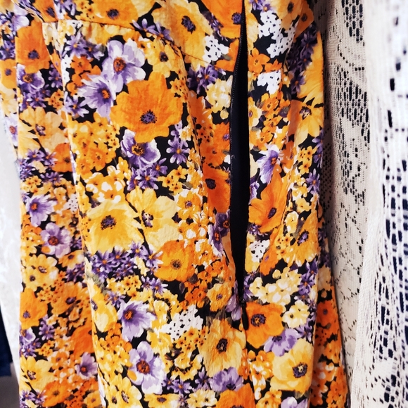 Boho Floral Dress - Picture 6 of 6